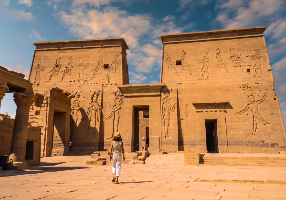 viajar solo egipto julio