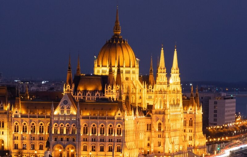 budapest en grupo single